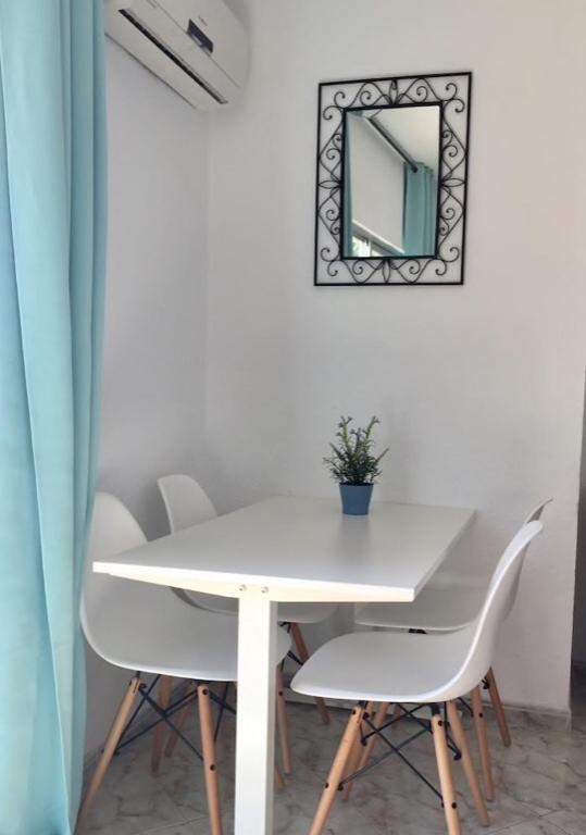 Apartamentos En Alquiler Las Gondolas Almuñécar Extérieur photo